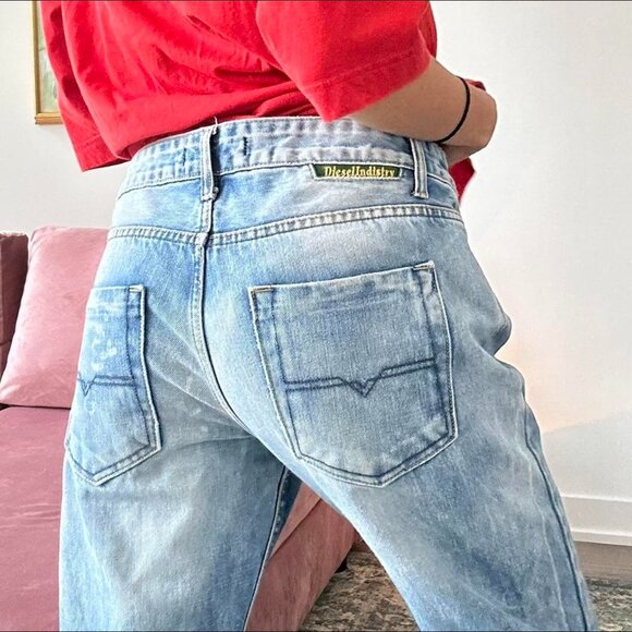 Diesel Jeans - Picture 2 of 6